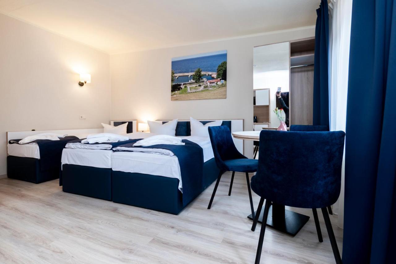 Aparthotel Stralsund Studios Und Apartments Bagian luar foto
