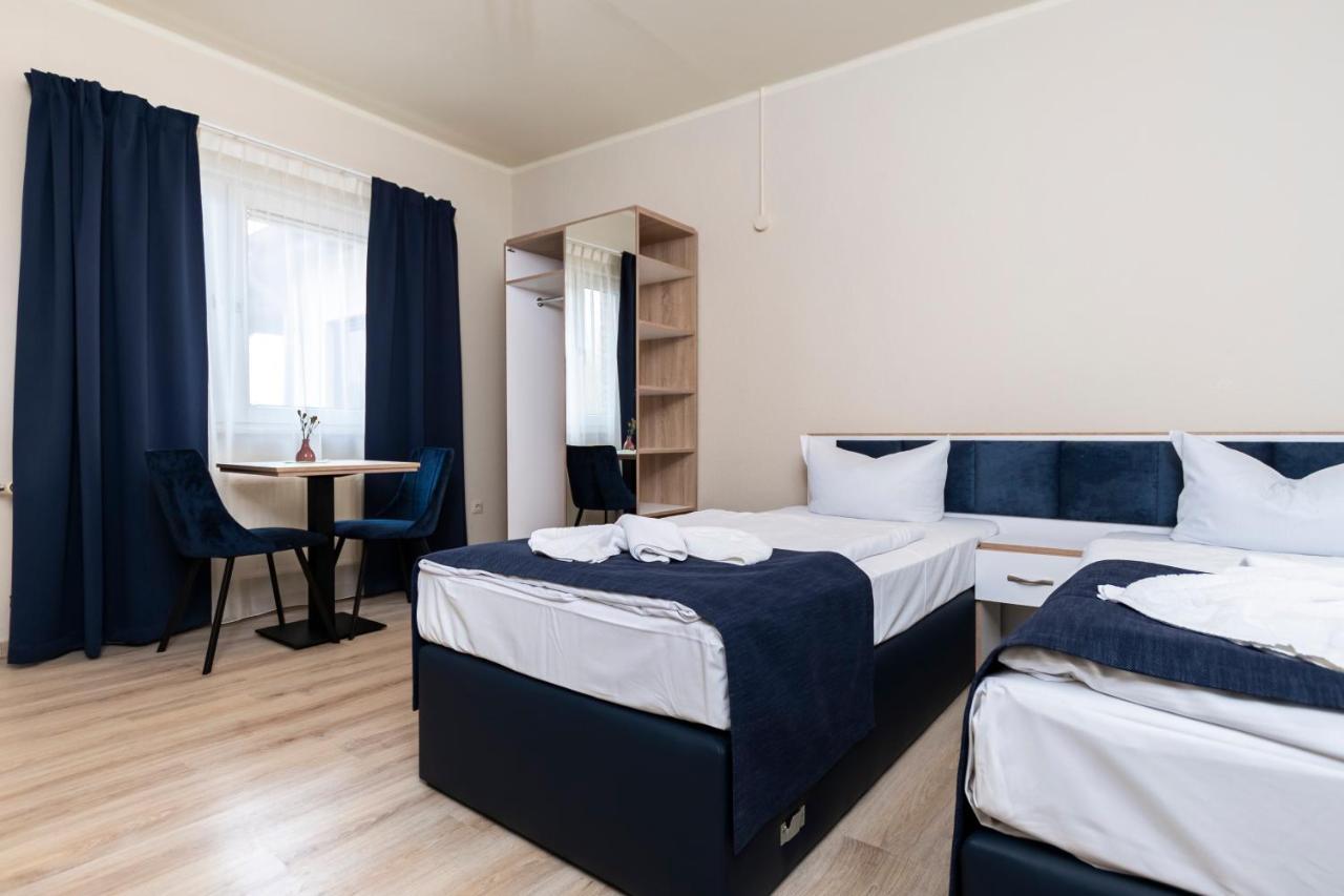 Aparthotel Stralsund Studios Und Apartments Bagian luar foto