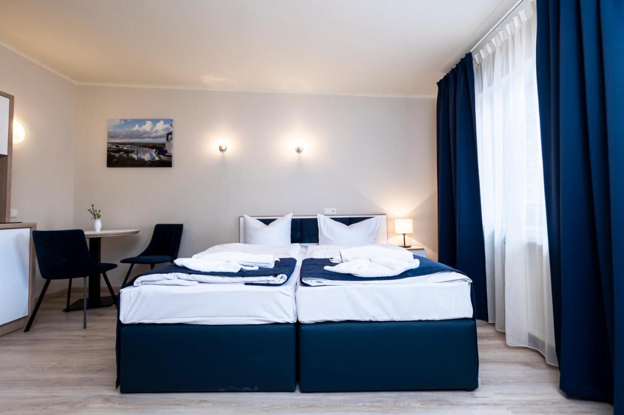 Aparthotel Stralsund Studios Und Apartments Bagian luar foto