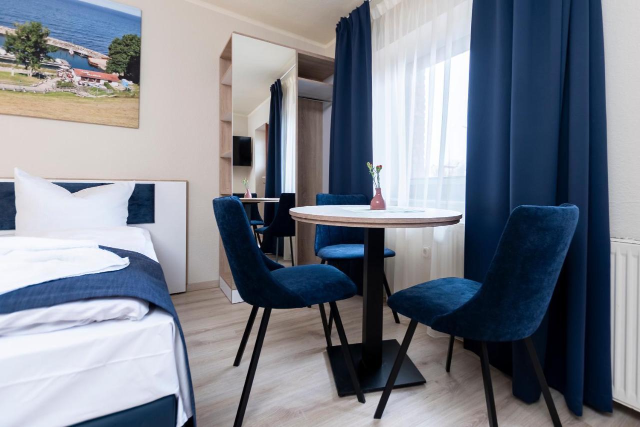 Aparthotel Stralsund Studios Und Apartments Bagian luar foto