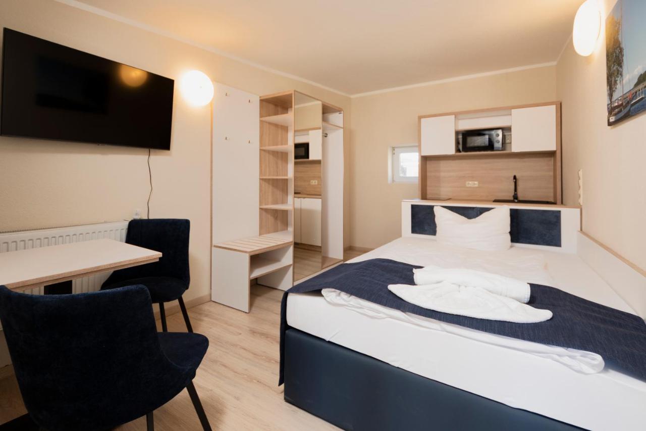 Aparthotel Stralsund Studios Und Apartments Bagian luar foto