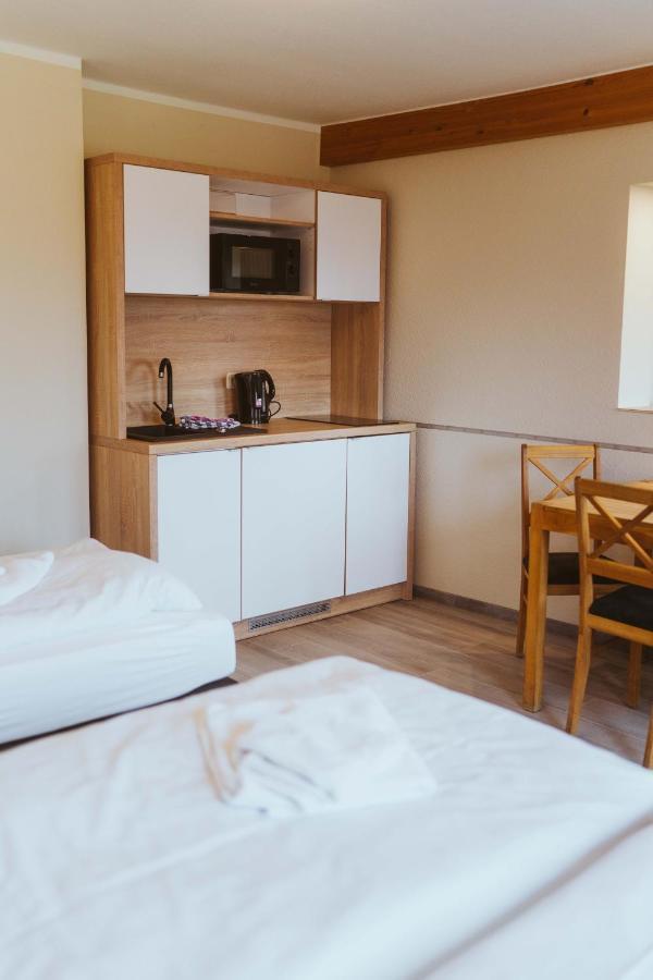 Aparthotel Stralsund Studios Und Apartments Bagian luar foto