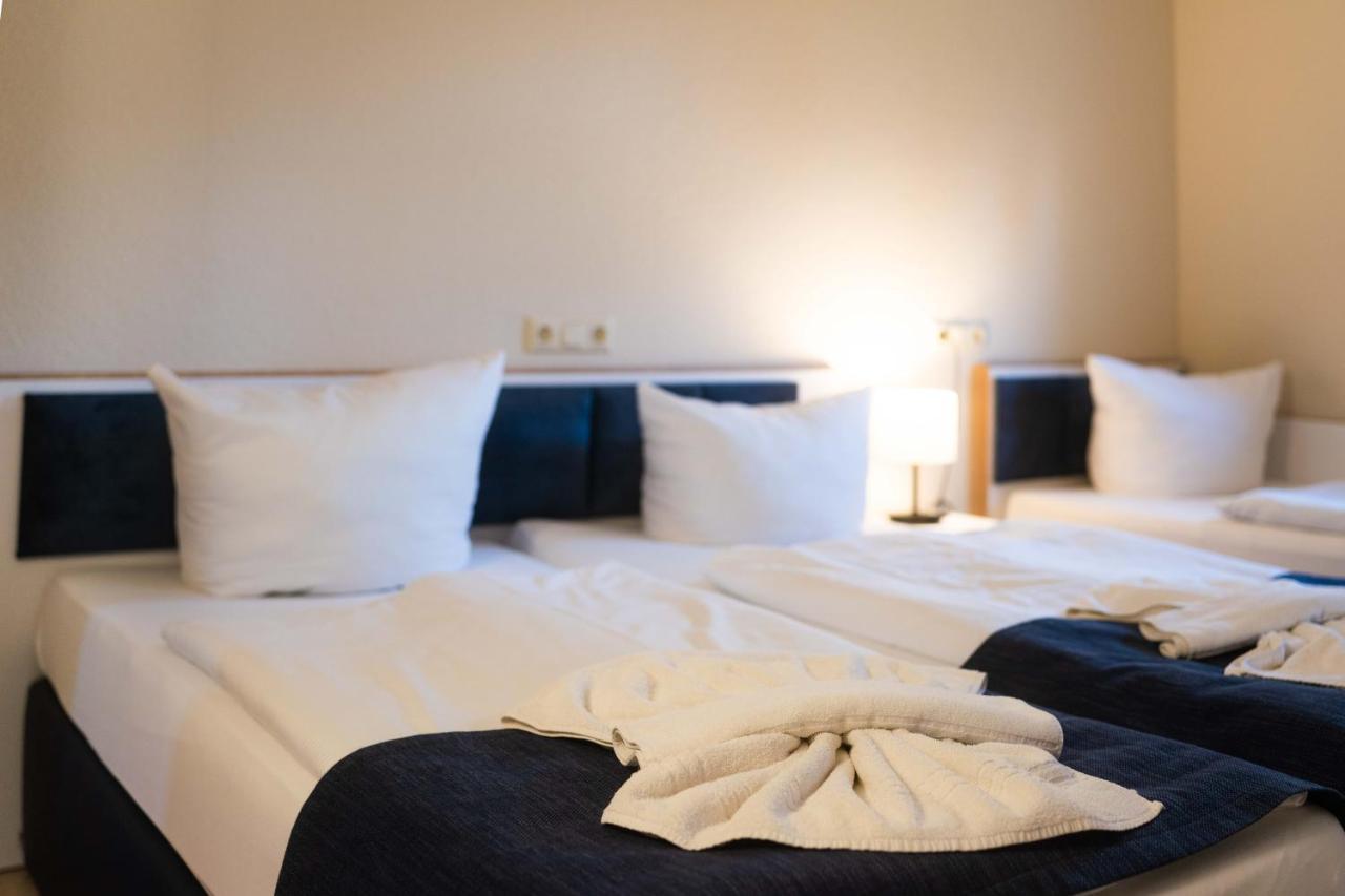Aparthotel Stralsund Studios Und Apartments Bagian luar foto