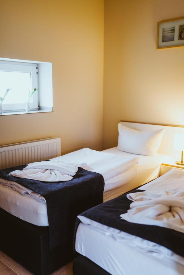 Aparthotel Stralsund Studios Und Apartments Bagian luar foto