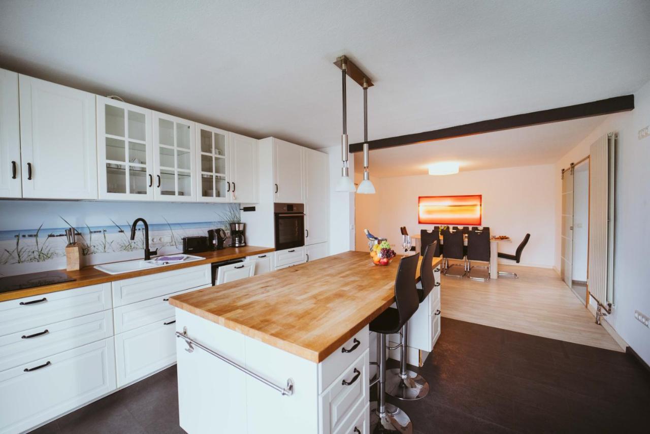 Aparthotel Stralsund Studios Und Apartments Bagian luar foto