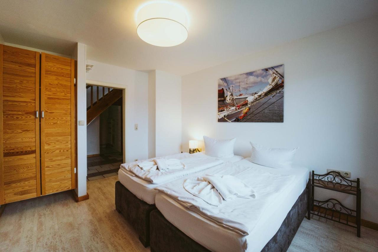 Aparthotel Stralsund Studios Und Apartments Bagian luar foto