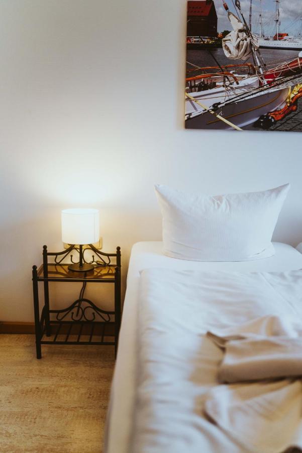 Aparthotel Stralsund Studios Und Apartments Bagian luar foto