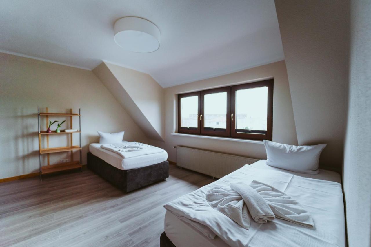 Aparthotel Stralsund Studios Und Apartments Bagian luar foto