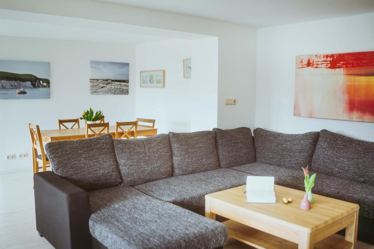 Aparthotel Stralsund Studios Und Apartments Bagian luar foto