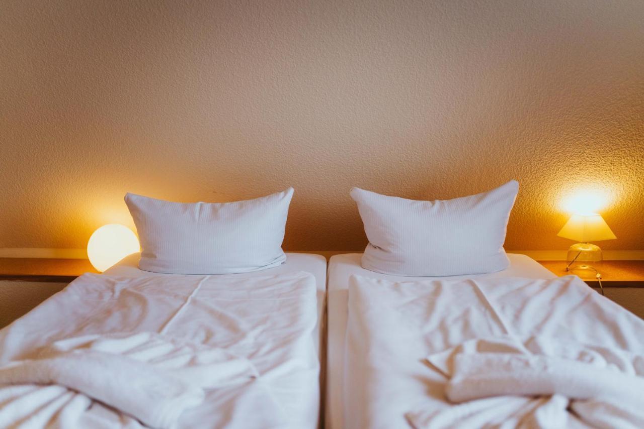 Aparthotel Stralsund Studios Und Apartments Bagian luar foto
